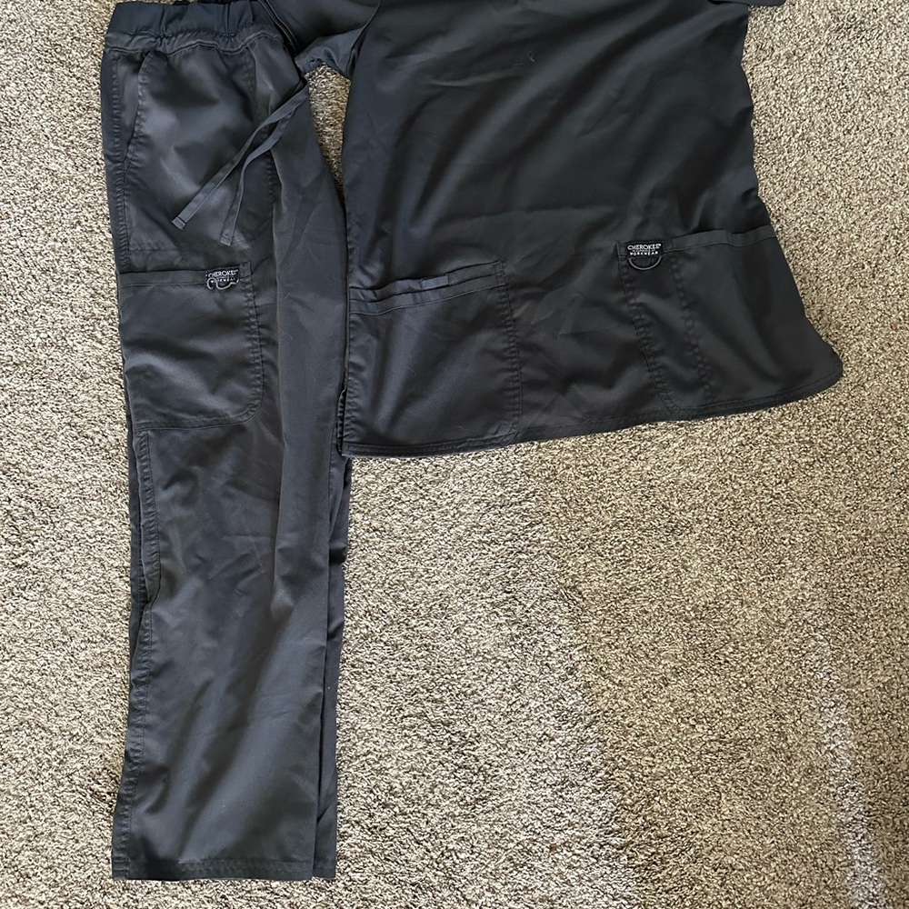 Women’s Grey Cherokee Scrubs